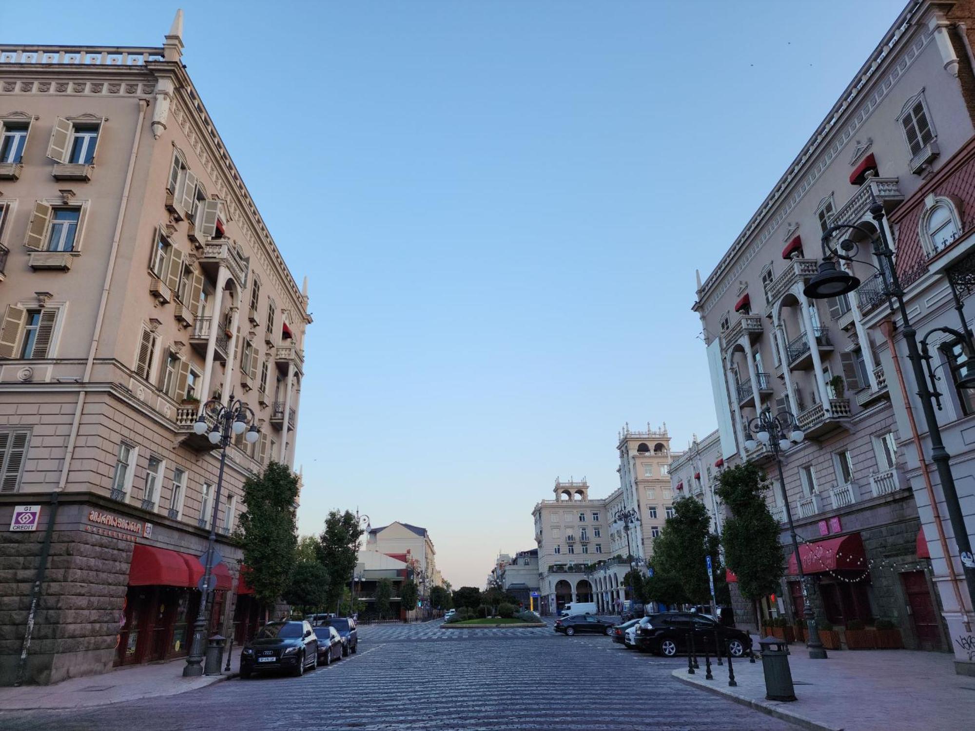 Gallary Hostel Тбилиси Экстерьер фото