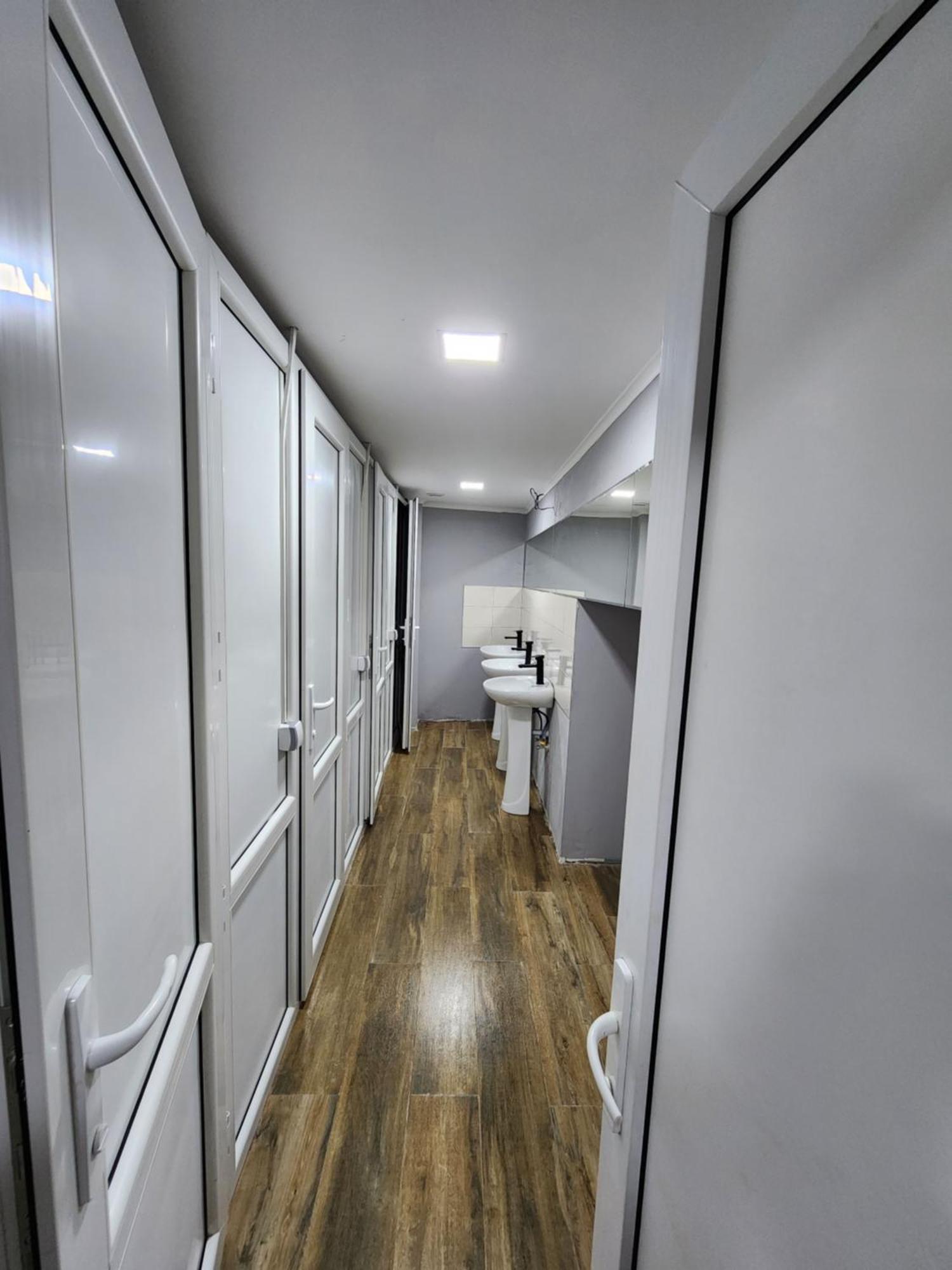 Gallary Hostel Тбилиси Экстерьер фото