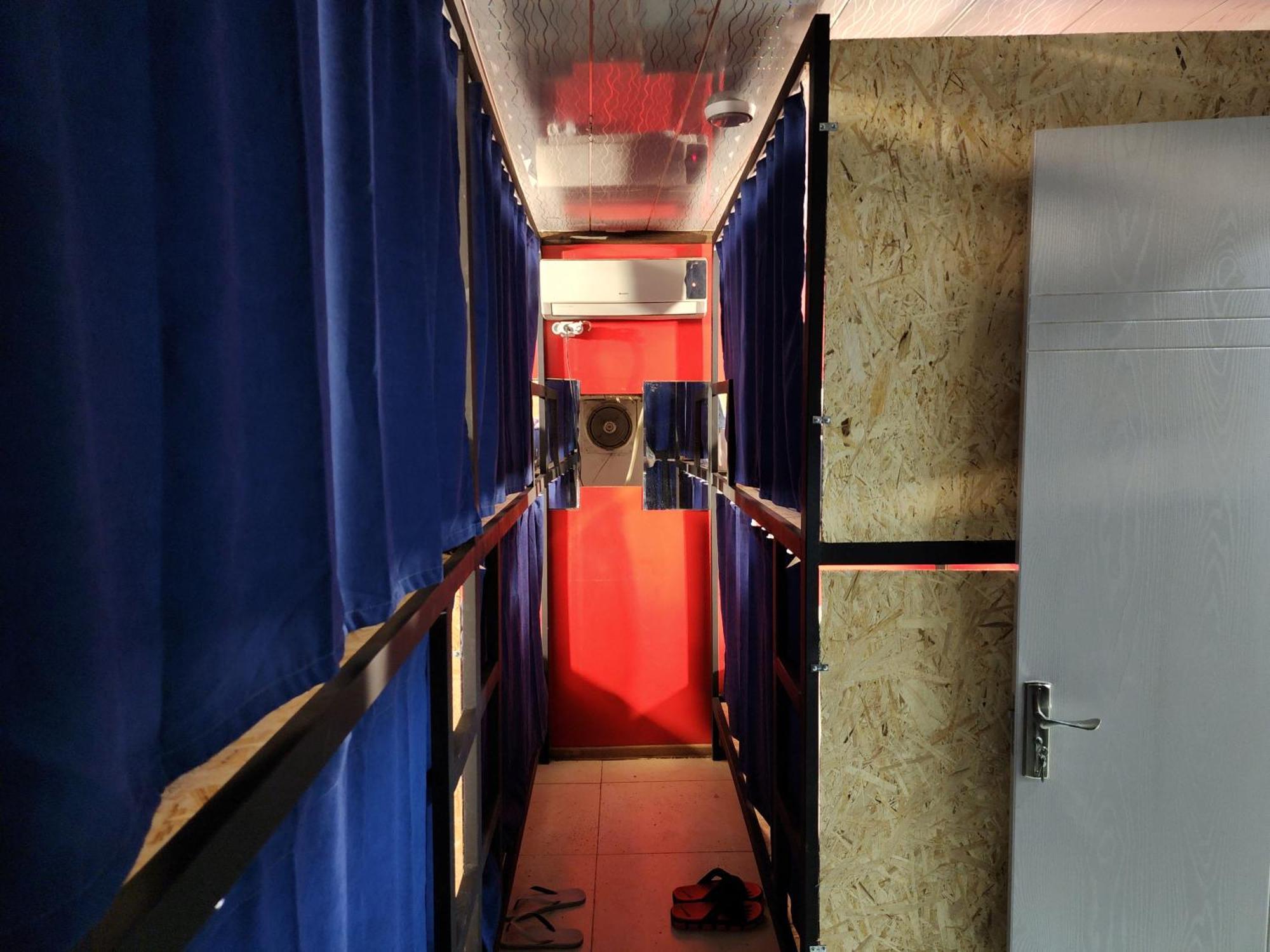 Gallary Hostel Тбилиси Экстерьер фото